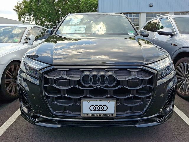 2025 Audi SQ7 Prestige