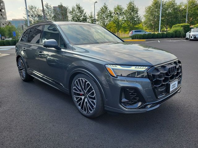 2025 Audi SQ7 Prestige