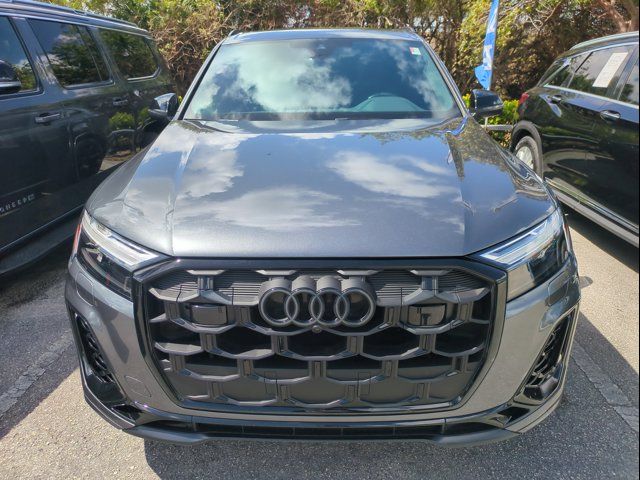 2025 Audi SQ7 Premium Plus