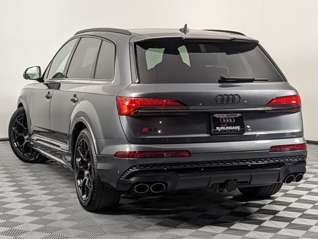 2025 Audi SQ7 Premium Plus