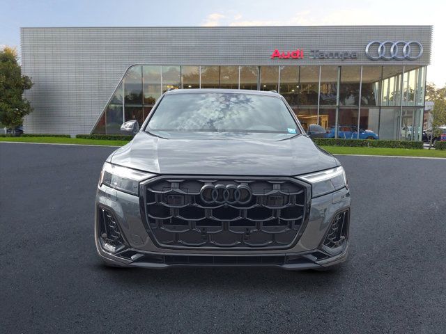 2025 Audi SQ7 Premium Plus