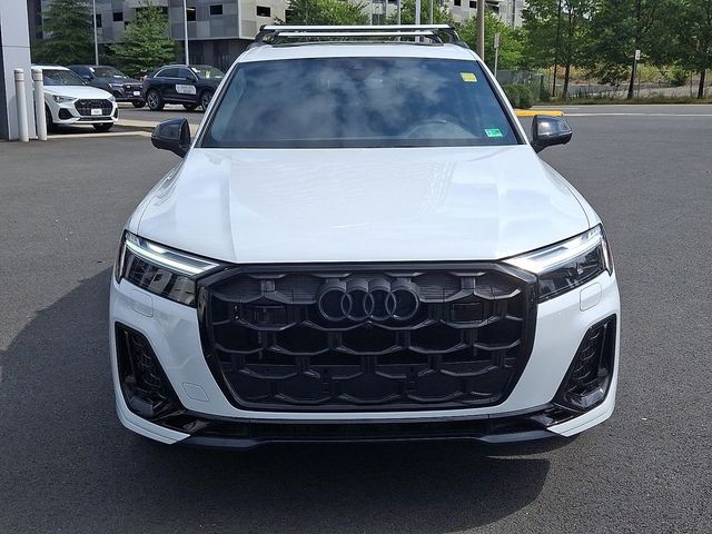 2025 Audi SQ7 Premium Plus