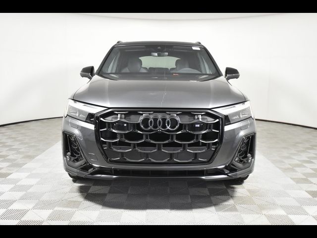 2025 Audi SQ7 Premium Plus