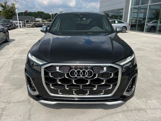 2025 Audi SQ7 Premium Plus