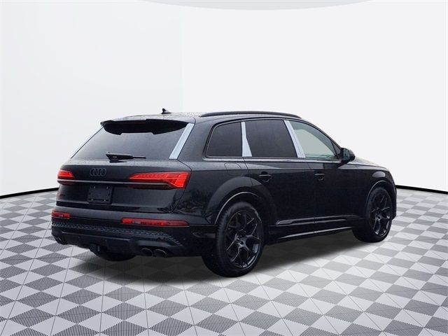 2025 Audi SQ7 Premium Plus