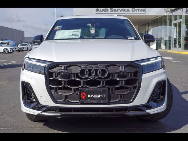 2025 Audi SQ7 Premium Plus