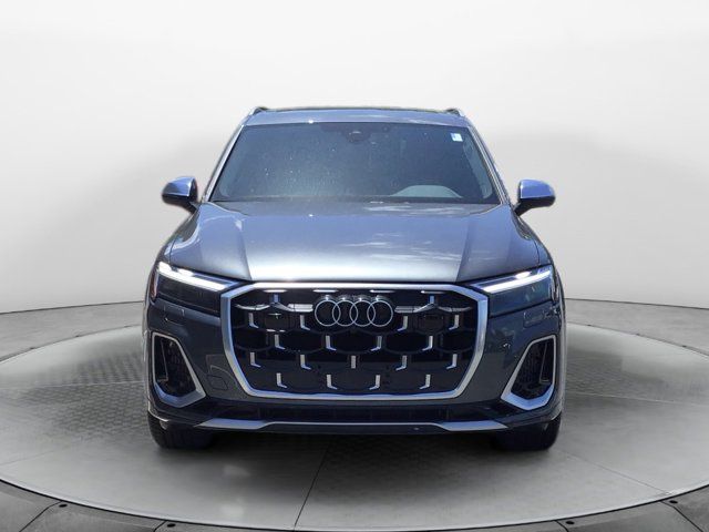 2025 Audi SQ7 Premium Plus