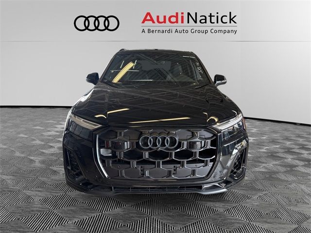 2025 Audi SQ7 Premium Plus