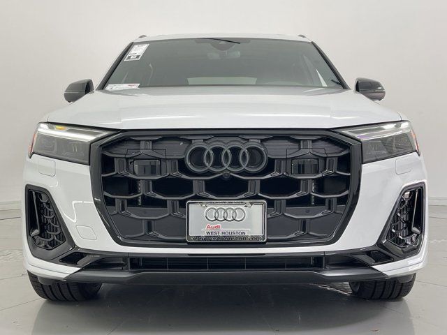 2025 Audi SQ7 Premium Plus