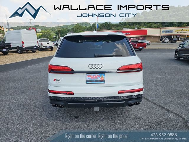 2025 Audi SQ7 Premium Plus