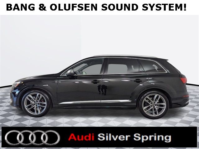 2025 Audi SQ7 Premium Plus