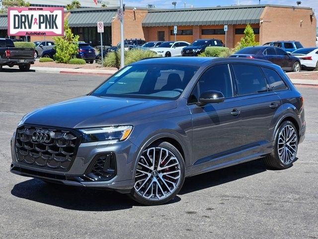 2025 Audi SQ7 Premium Plus