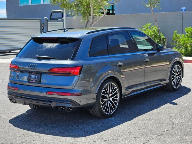 2025 Audi SQ7 Premium Plus