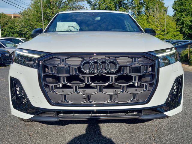 2025 Audi SQ7 Premium Plus