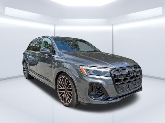 2025 Audi SQ7 Premium Plus