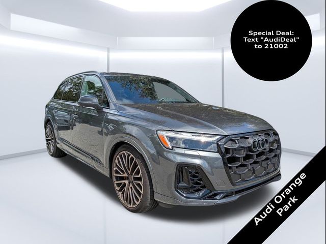 2025 Audi SQ7 Premium Plus