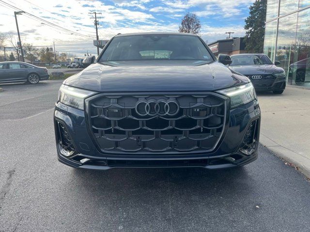 2025 Audi SQ7 Premium Plus