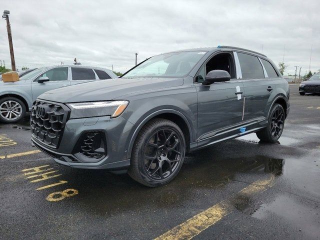 2025 Audi SQ7 Premium Plus