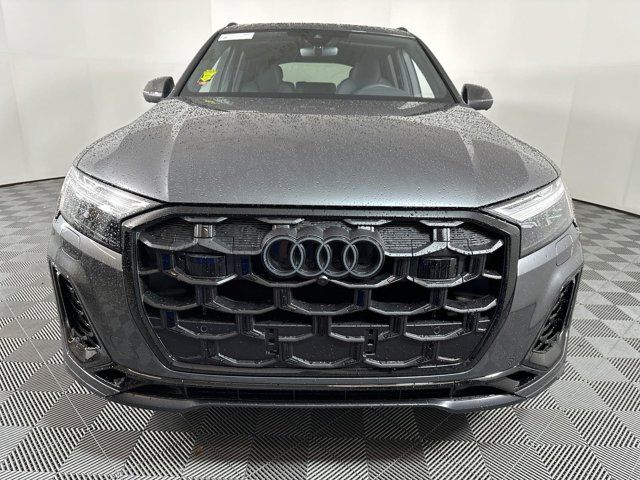 2025 Audi SQ7 Premium Plus