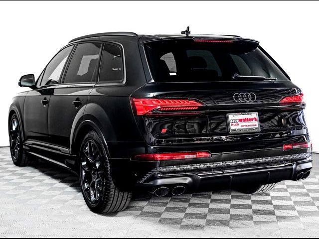 2025 Audi SQ7 Premium Plus