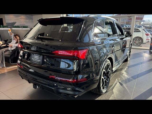 2025 Audi SQ7 Premium Plus