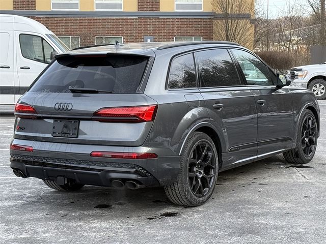 2025 Audi SQ7 Premium Plus