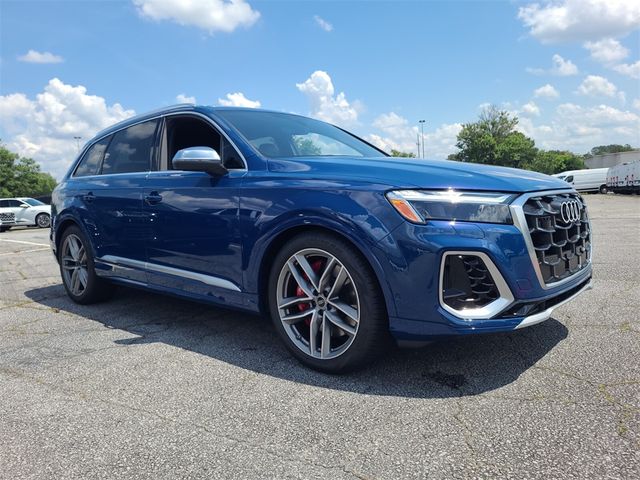 2025 Audi SQ7 Premium Plus