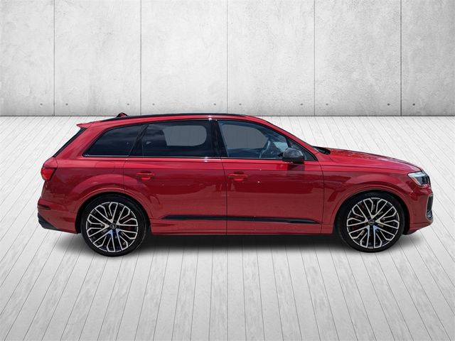 2025 Audi SQ7 Premium Plus