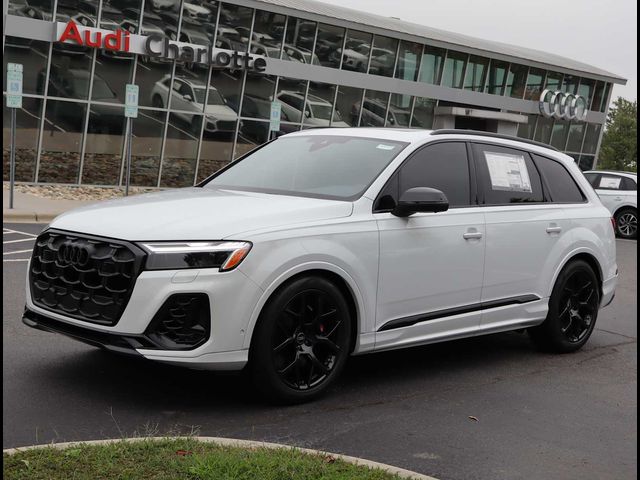 2025 Audi SQ7 Premium Plus