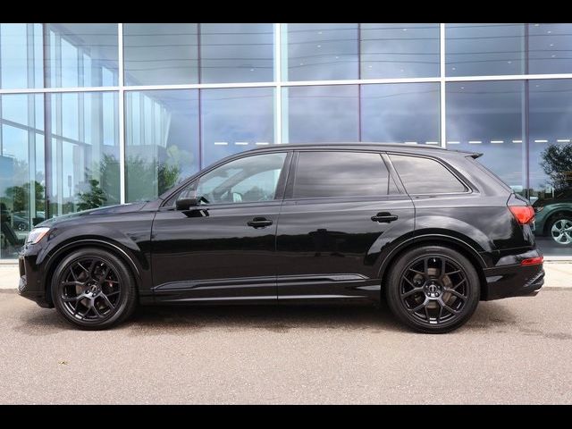 2025 Audi SQ7 Premium Plus