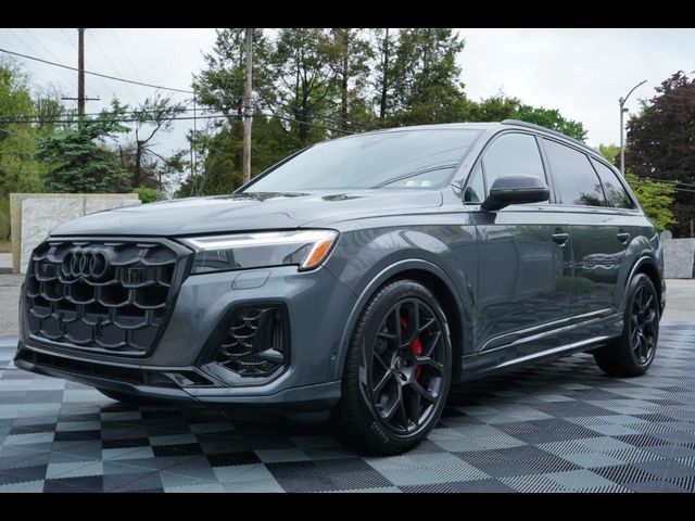 2025 Audi SQ7 Premium Plus