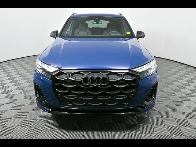 2025 Audi SQ7 Prestige