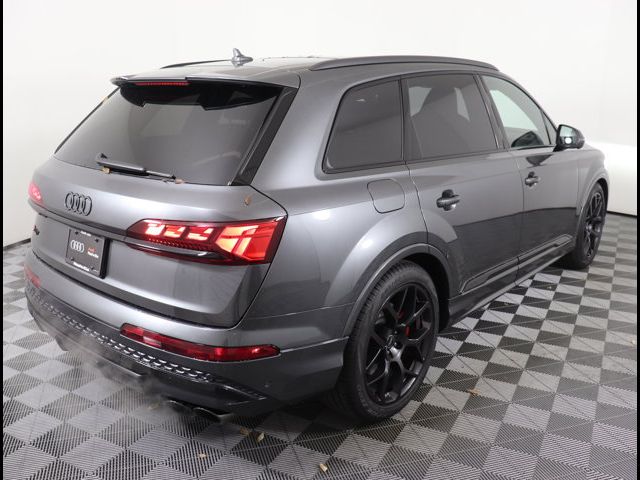 2025 Audi SQ7 Prestige