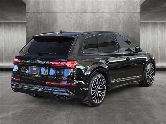 2025 Audi SQ7 Prestige