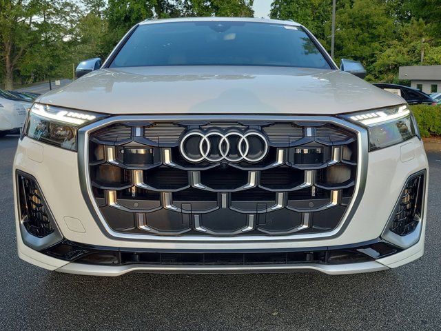 2025 Audi SQ7 Prestige