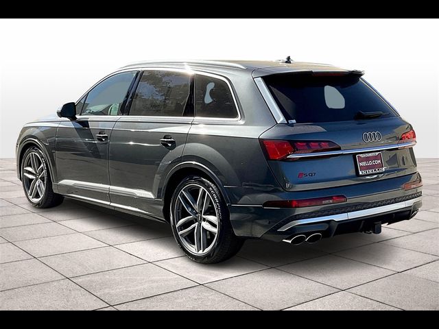 2025 Audi SQ7 Prestige