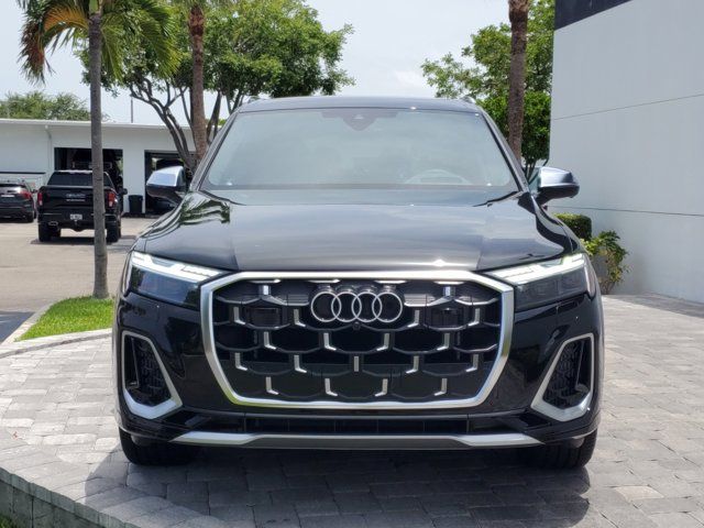 2025 Audi SQ7 Prestige