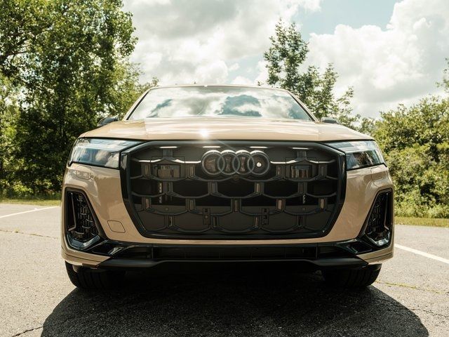 2025 Audi SQ7 Prestige