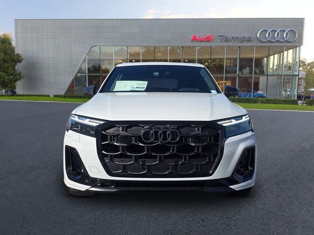 2025 Audi SQ7 Prestige