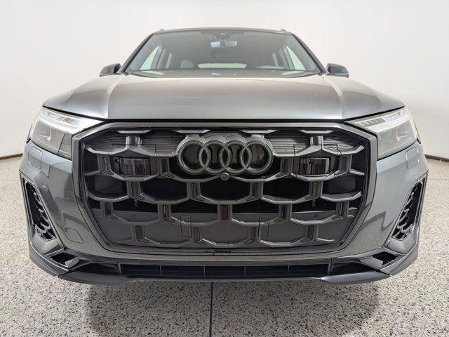 2025 Audi SQ7 Prestige
