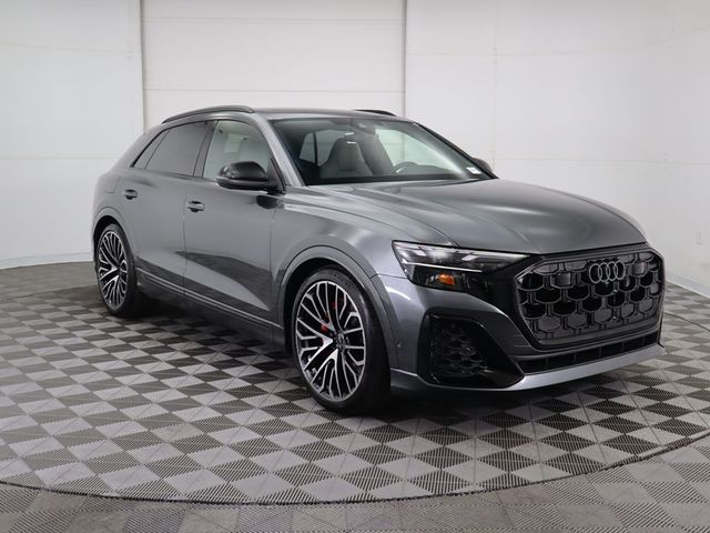 2025 Audi SQ8 Premium Plus