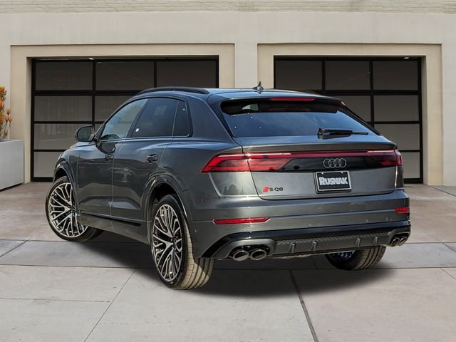 2025 Audi SQ8 Premium Plus