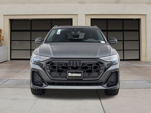 2025 Audi SQ8 Premium Plus