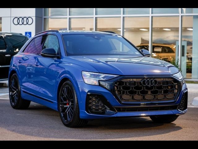 2025 Audi SQ8 Prestige