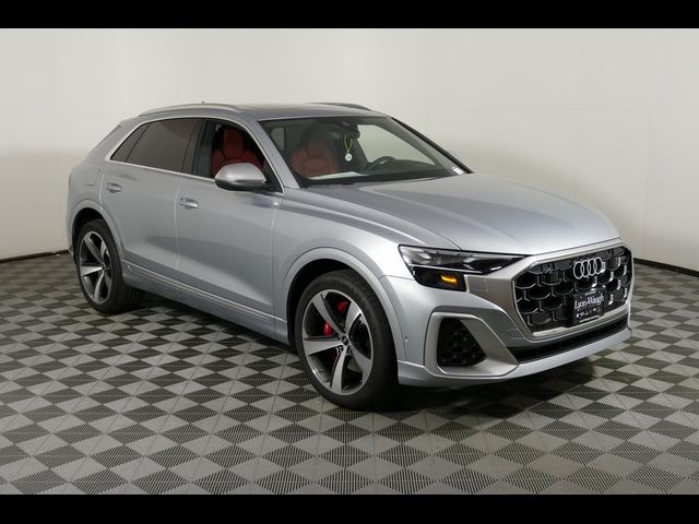 2025 Audi SQ8 Prestige