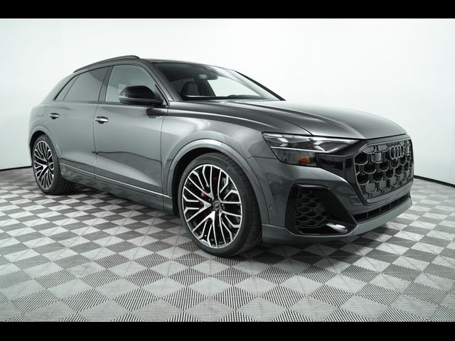 2025 Audi SQ8 Prestige