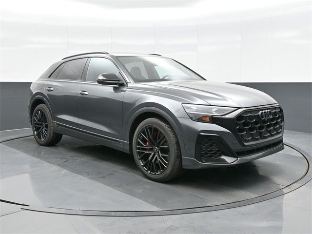 2025 Audi SQ8 Prestige