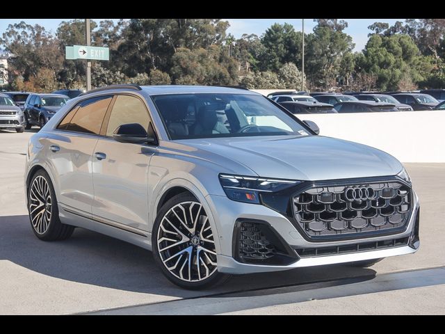 2025 Audi SQ8 Premium Plus