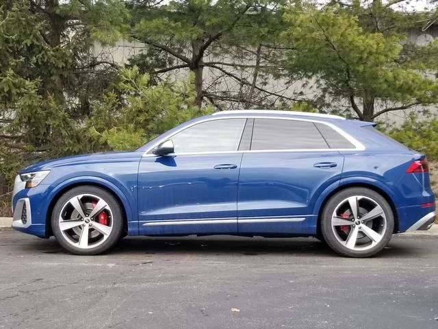 2025 Audi SQ8 Premium Plus