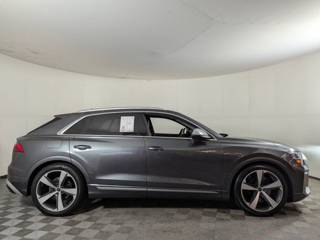 2025 Audi SQ8 Prestige